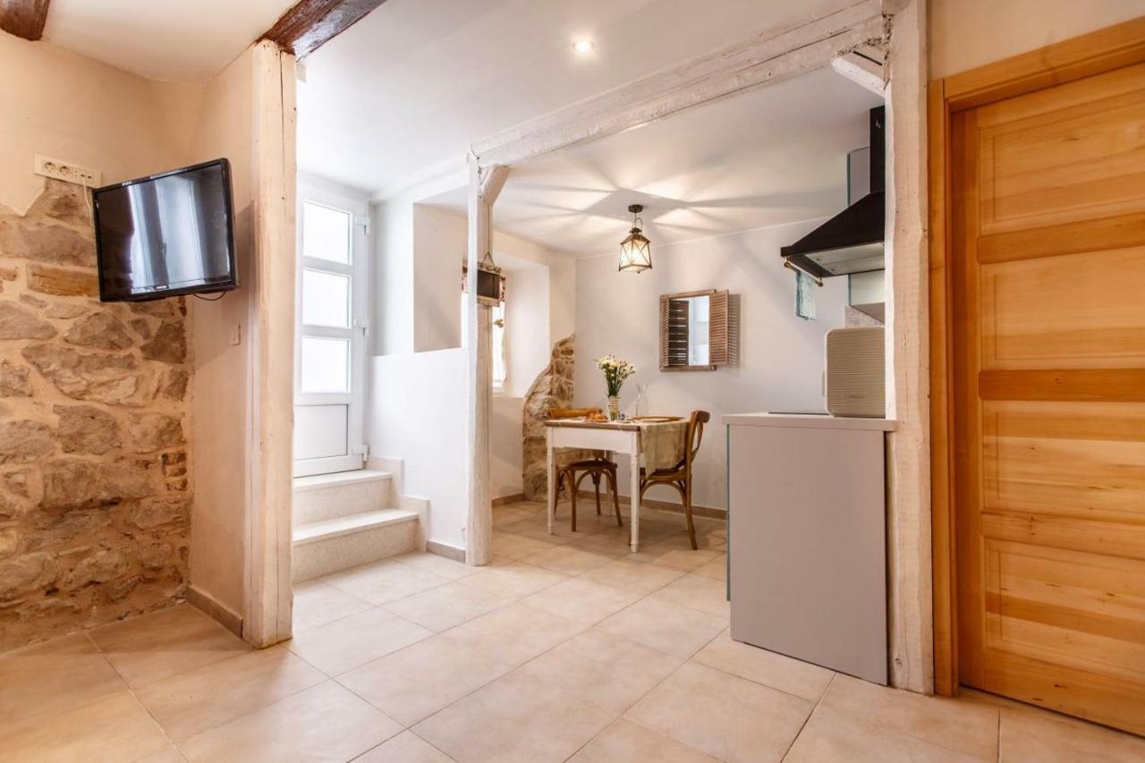 House "Anno 1881"-Center Of Split Apartman Kültér fotó